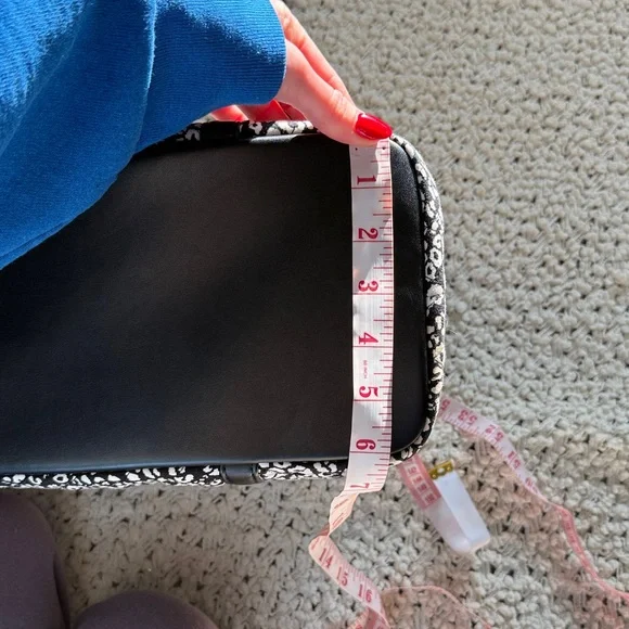 🖤 Vera Bradley Camocat Tote Bag 🤍 - Picture 9 of 10